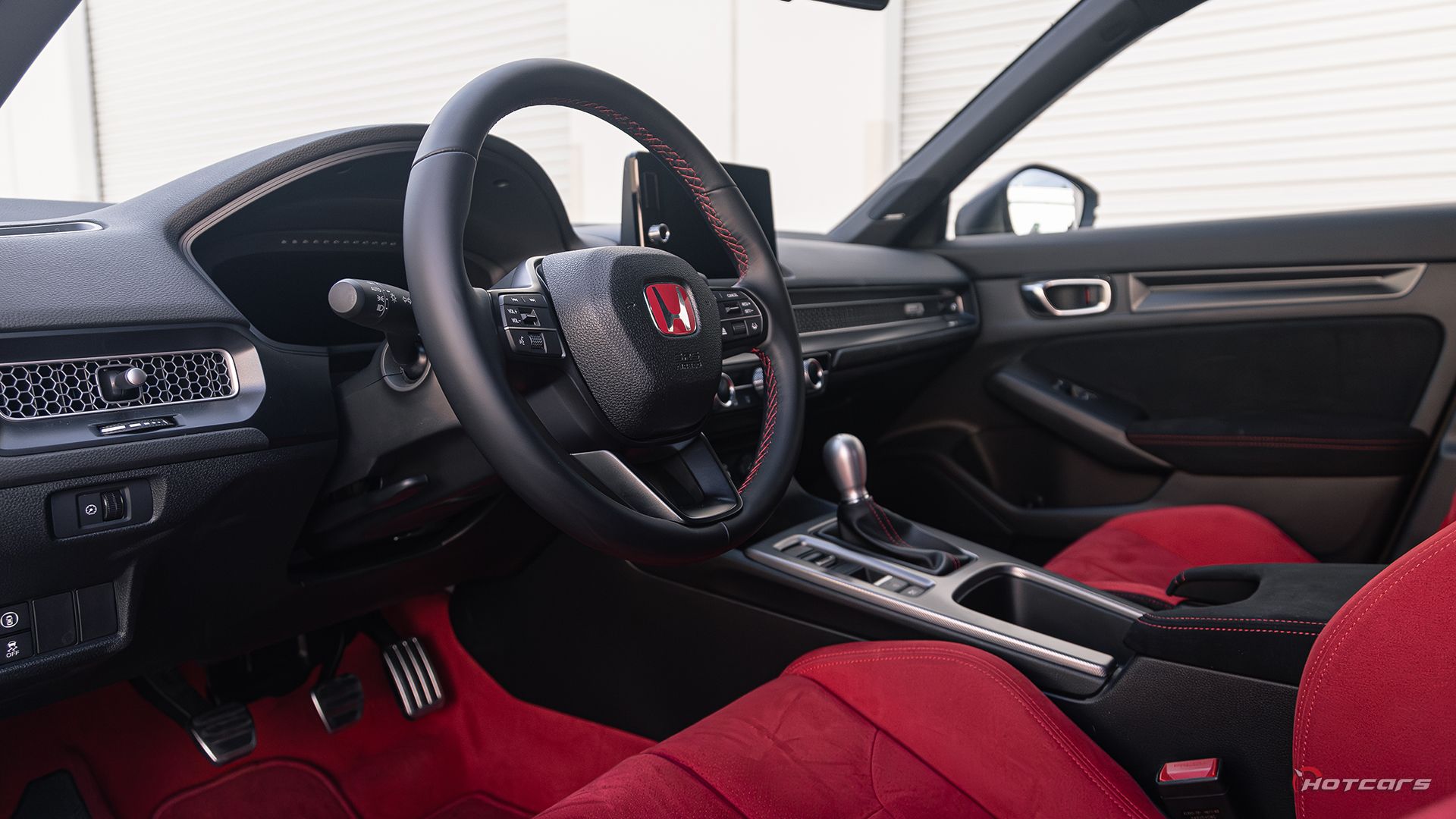 The 2024 Honda Civic Type R Makes All Your Tuner Dreams Come True