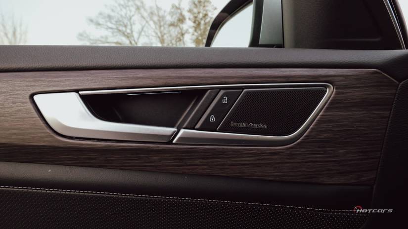 Dad Drives: The 2024 Volkswagen Atlas R-Line
