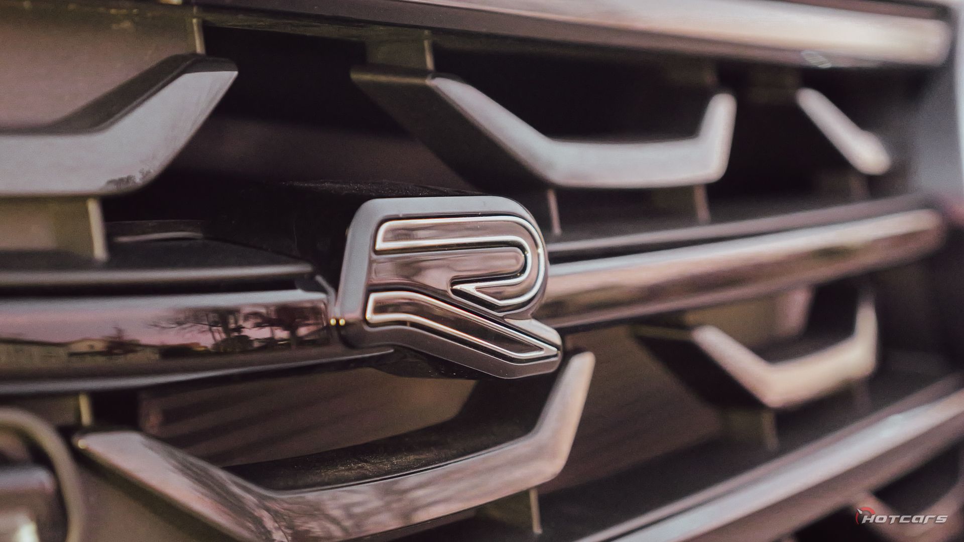 Dad Drives: The 2024 Volkswagen Atlas R-Line