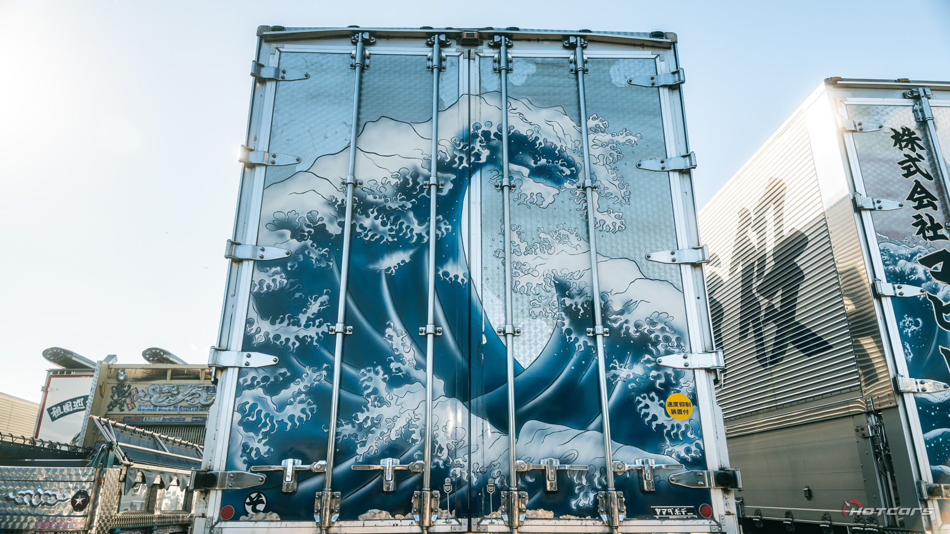 Dekotora: The Ultimate Guide To Japan’s Amazing Truck Decoration Culture