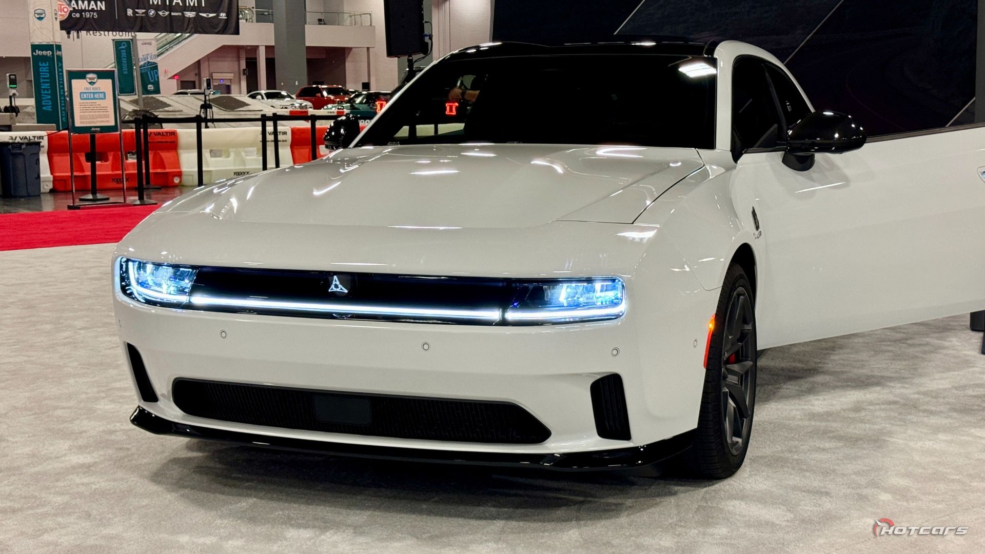 Pacote dianteiro Scat do Dodge Charger Daytona 2024