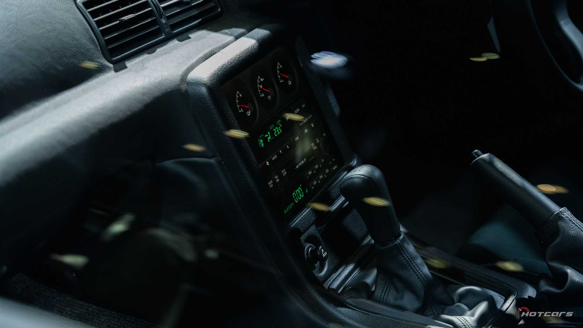 Electric R32 Interor Nissan Reinvents The R32 GT-R As A 430HP Electric Marvel At Tokyo